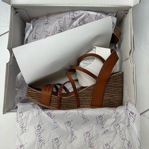 Blowfish HEIDI wedges size 9
